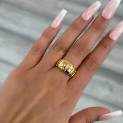 Alessia Chunky Ribbed Ring -Prya Store AlessiaChunkyRibbedRing 3 2