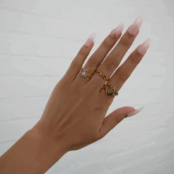 Tulip Signet Ring -Prya Store Cleo Tulip GaiaStacks