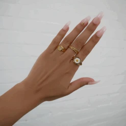 Daisy Signet Ring -Prya Store Daisy Kasia StarlightStacks2