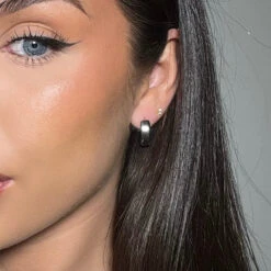 Hana Earrings -Prya Store HanaEarrings2 PRYA