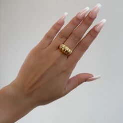 Inez Chunky Dome Ring -Prya Store InezChunkyDomeRing 2