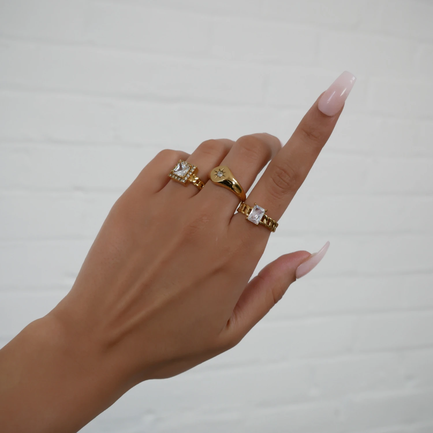 Laria Cuban Ring 9 Laria Cuban Ring - Image 9