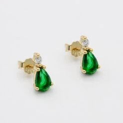 Nora Stud Earrings 12 Nora Stud Earrings -Prya Store NoraStudEarrings 4