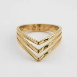 3 Strand Chevron Ring