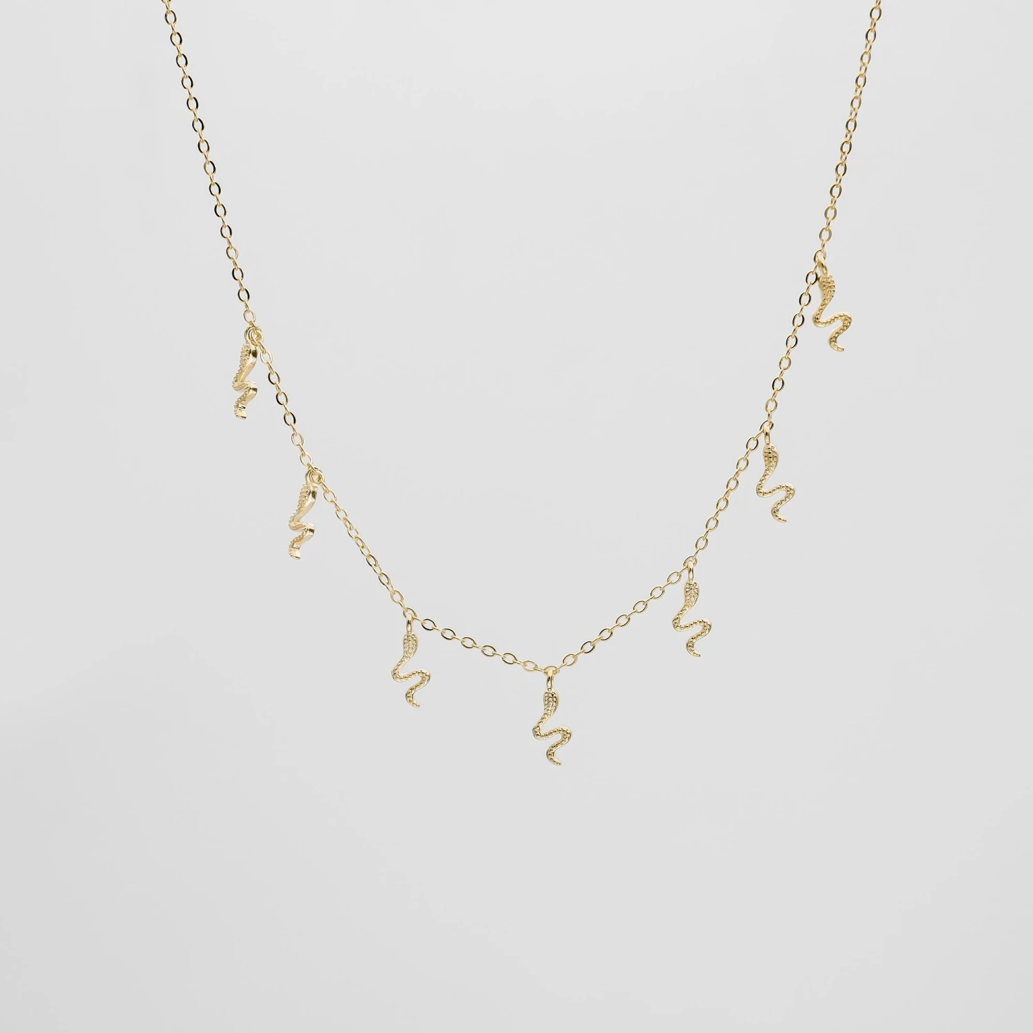 Suspended Snake Choker 3 Suspended Snake Choker - Image 3