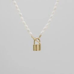 Freya Pearl Lock Necklace -Prya Store P1370311 2
