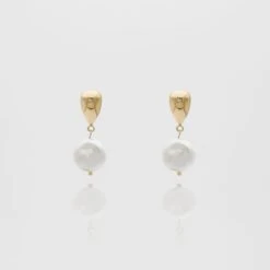 Margot Pearl Earrings
