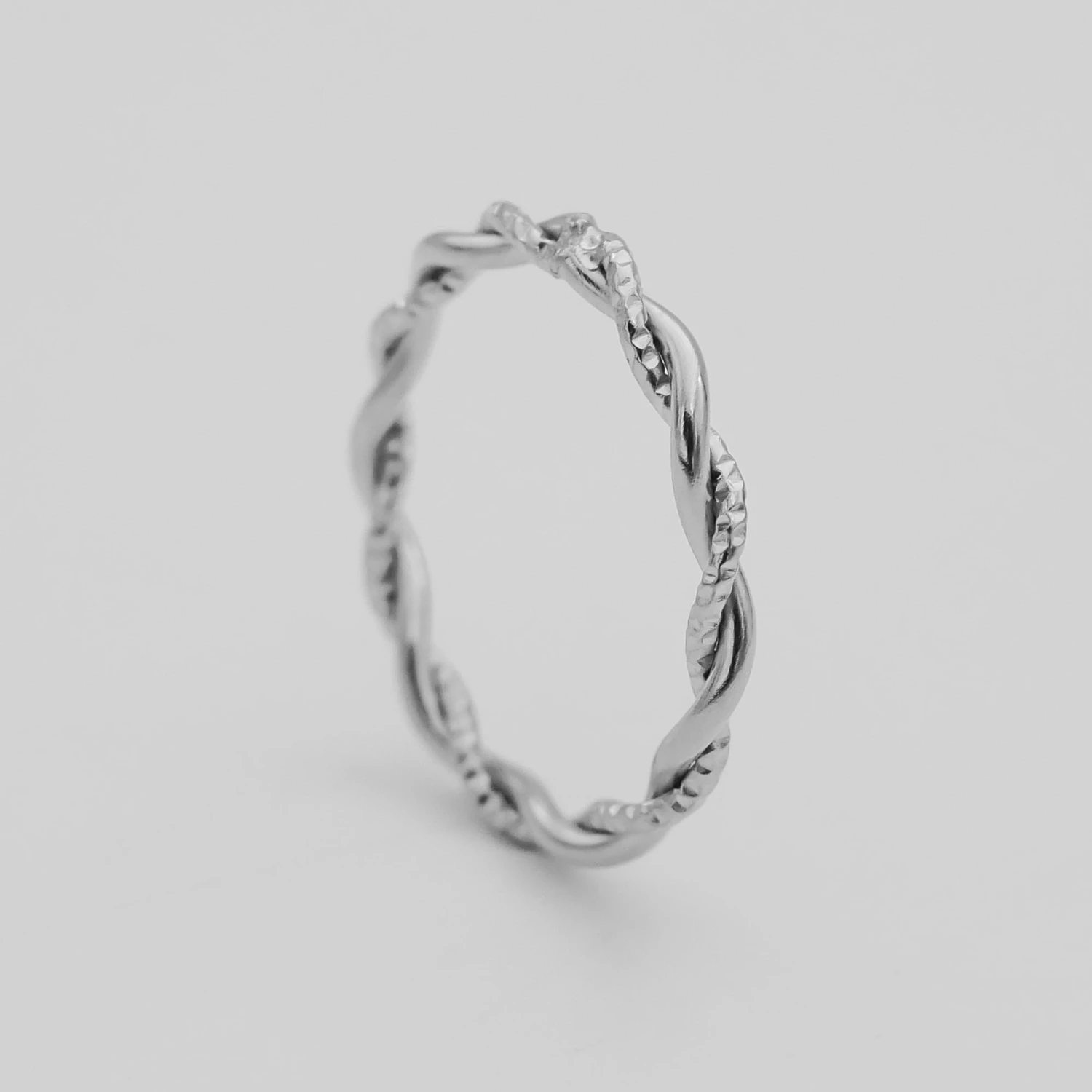Aicha Twisted Ring 4 Aicha Twisted Ring - Image 4