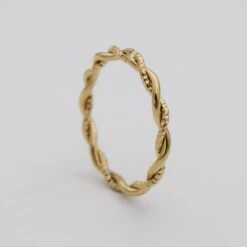 Aicha Twisted Ring