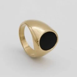 Lani Onyx Oval Signet Ring