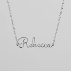 London Name Necklace -Prya Store PRYAPERSONALISEDNECKLACE 2