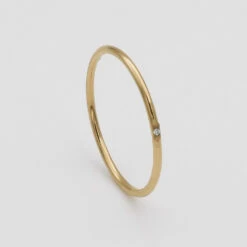 Mila Dainty Diamond Ring