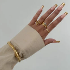 Thea Wave Bangle 8 Thea Wave Bangle -Prya Store TheaBangle 1