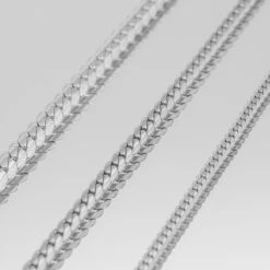 Zuri Hammered Curb Chain -Prya Store Zuri Chain Necklace Studio Gold 01 PRYA 2